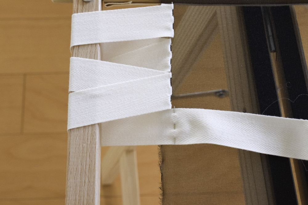 刺繍枠の張り方、布テープ１２